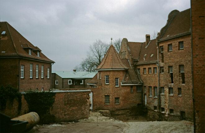 Gefängnis Lesum, Alter Schulhof 1-7 (Lesum); Foto: März 2002