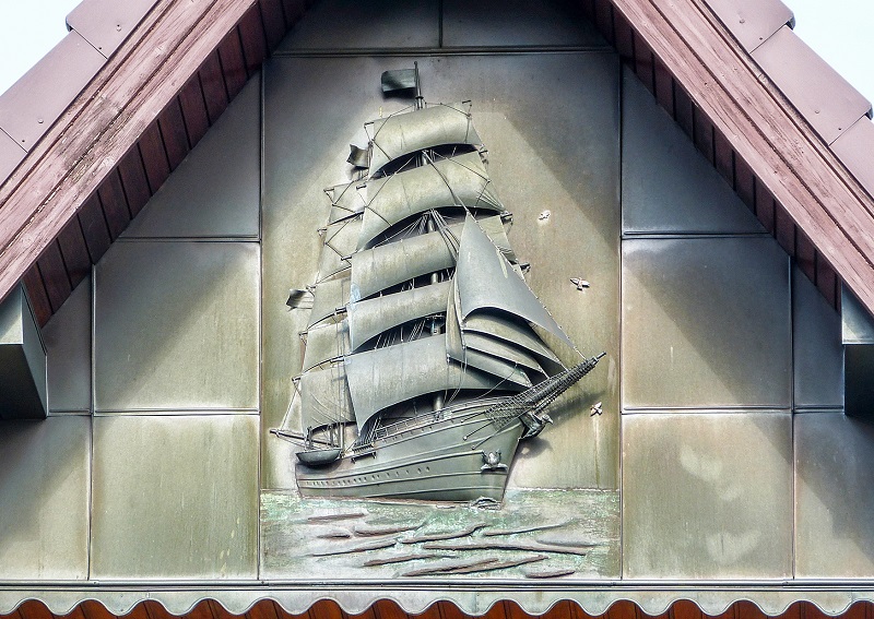Giebel-Segelschiff in Burgdamm