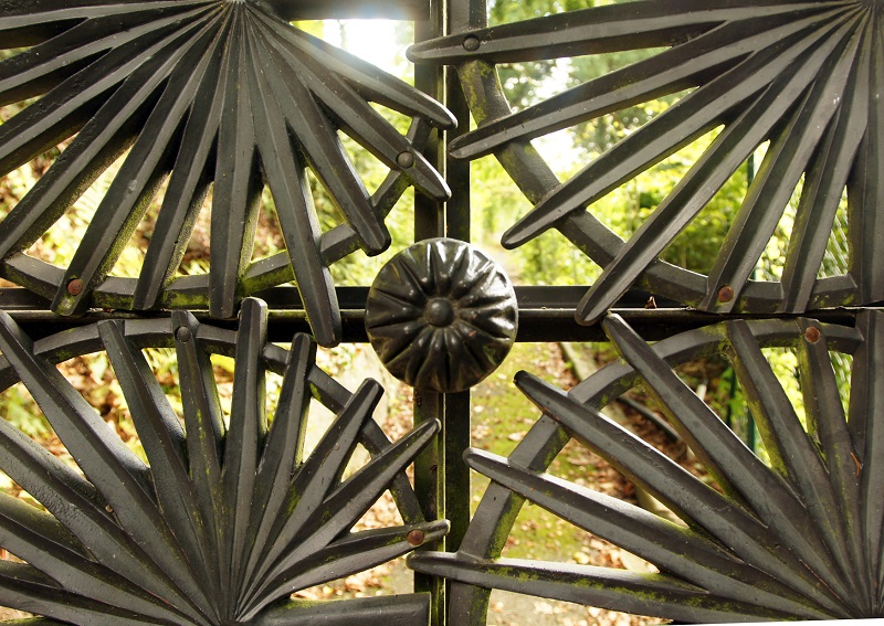 Detail des Tors zum Haus Lichtenegg